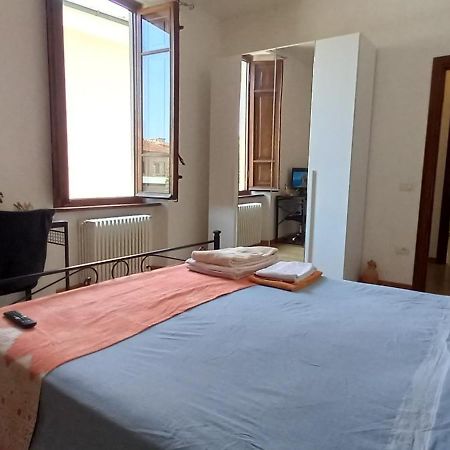 Lucca Holiday Rental- By The Walls N 395 Exterior photo